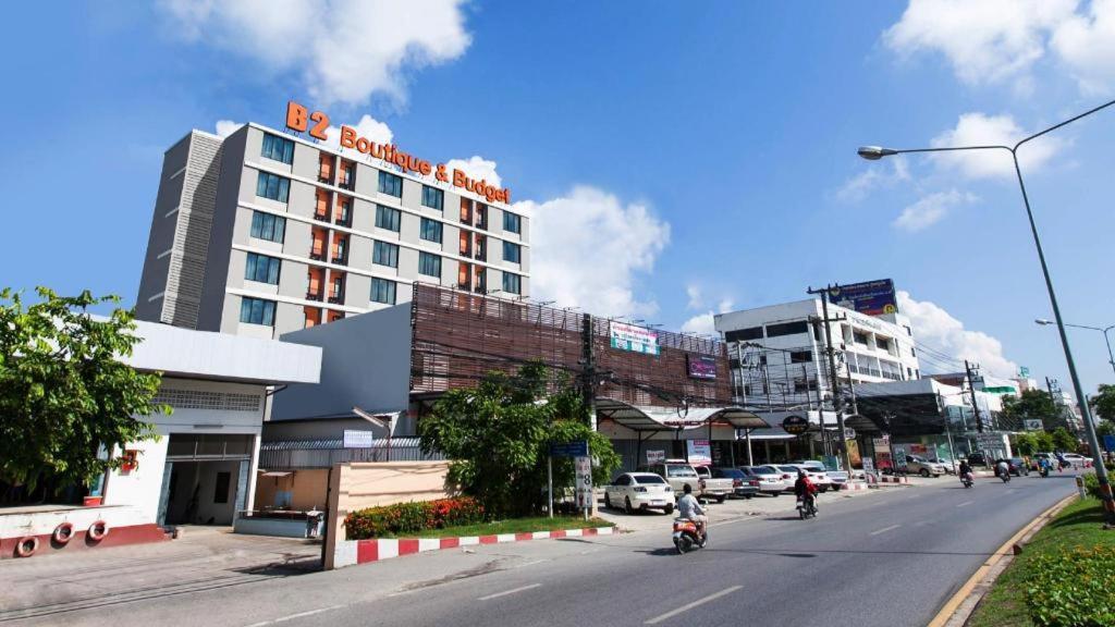 B2 Phuket Boutique & Budget Hotel Esterno foto
