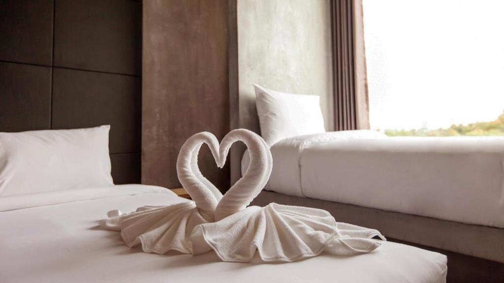 B2 Phuket Boutique & Budget Hotel Esterno foto