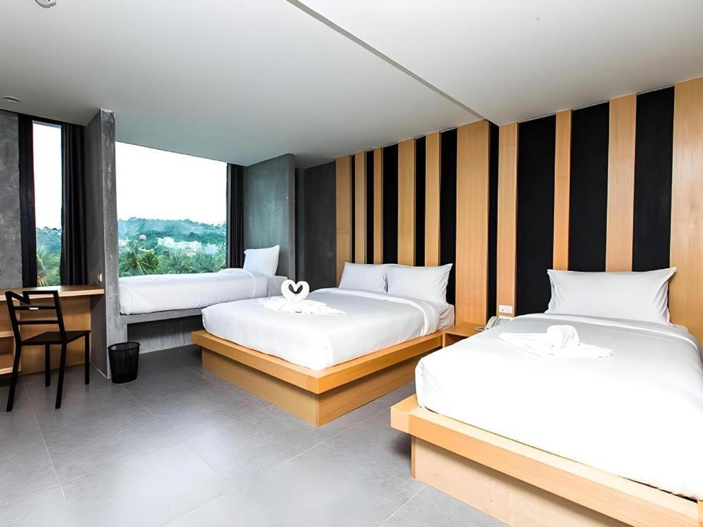 B2 Phuket Boutique & Budget Hotel Esterno foto