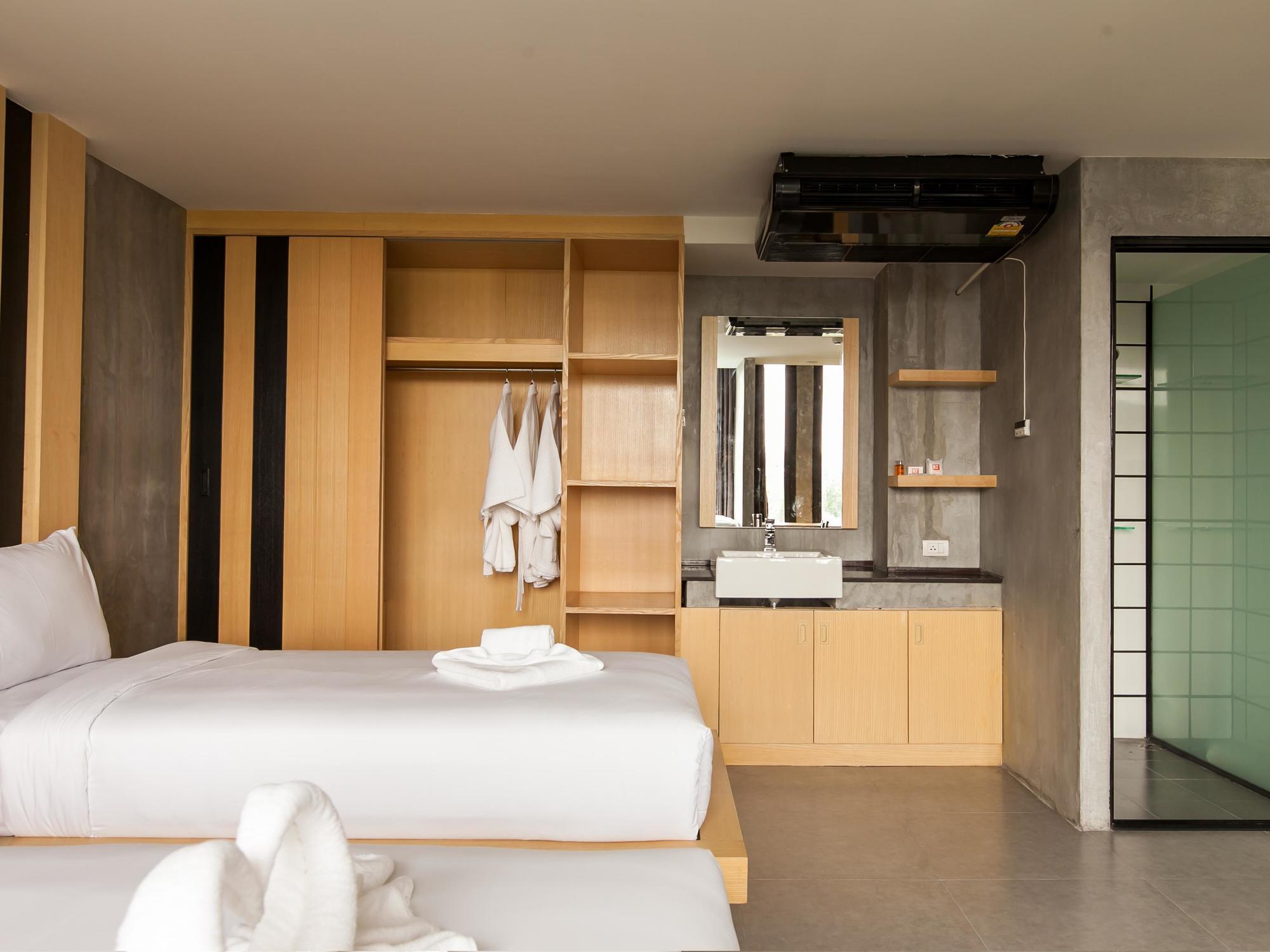 B2 Phuket Boutique & Budget Hotel Esterno foto
