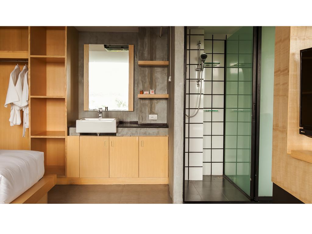 B2 Phuket Boutique & Budget Hotel Esterno foto