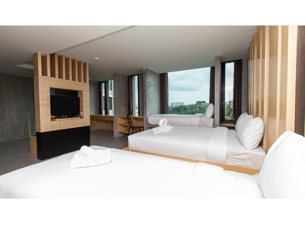 B2 Phuket Boutique & Budget Hotel Esterno foto